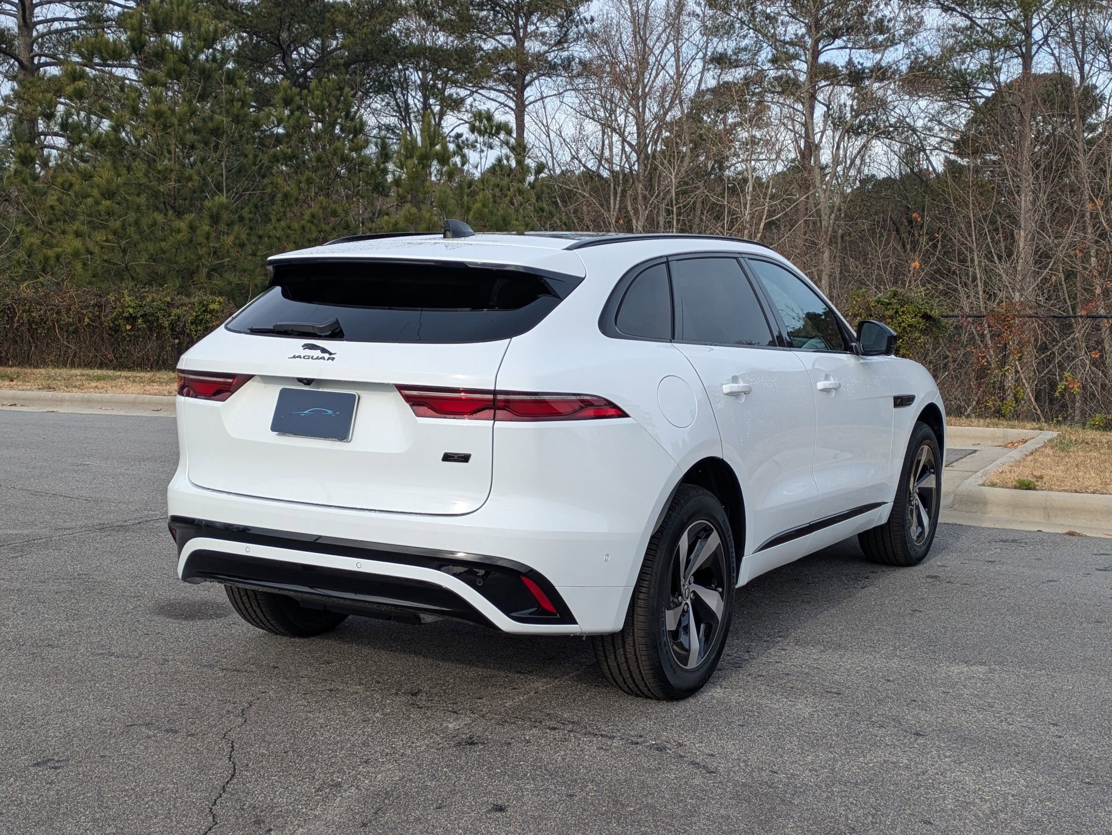 New 2026 Jaguar F-PACE R-Dynamic S image 5