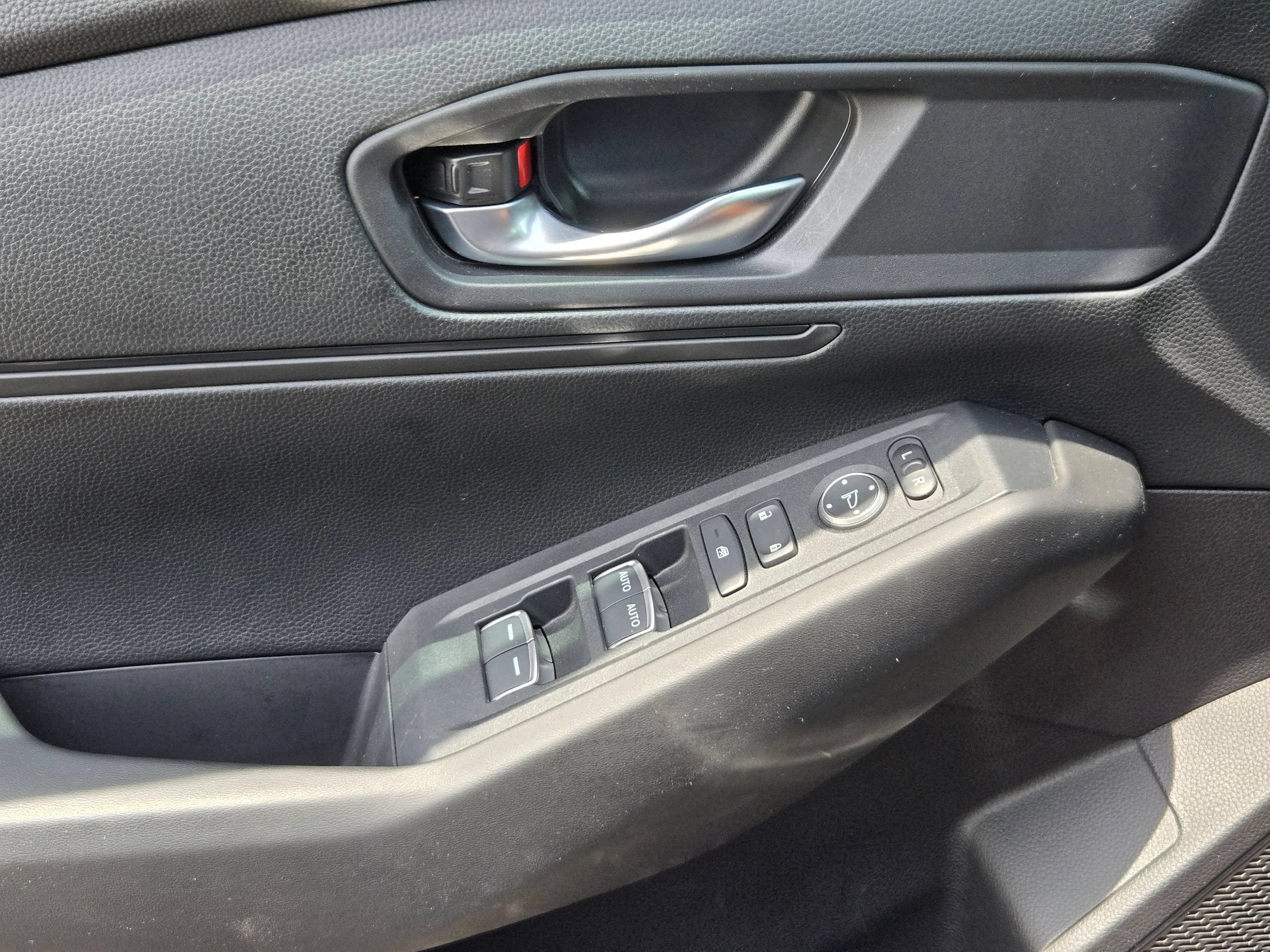 Used 2024 Honda Accord LX image 11