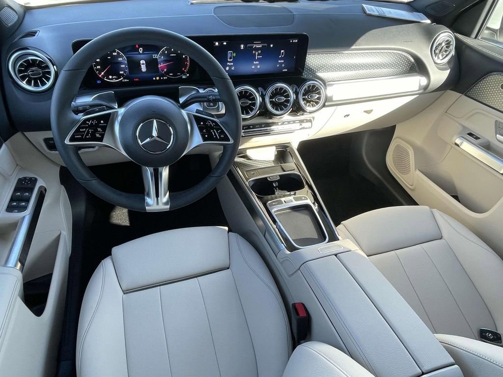 Certified 2025 Mercedes-Benz GLB 250 image 14