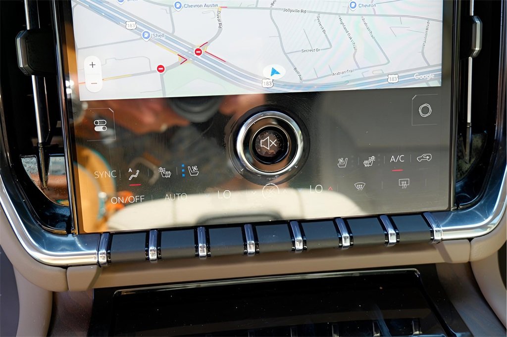 New 2026 GMC Yukon Denali w/ Sun & Power Step Package image 16