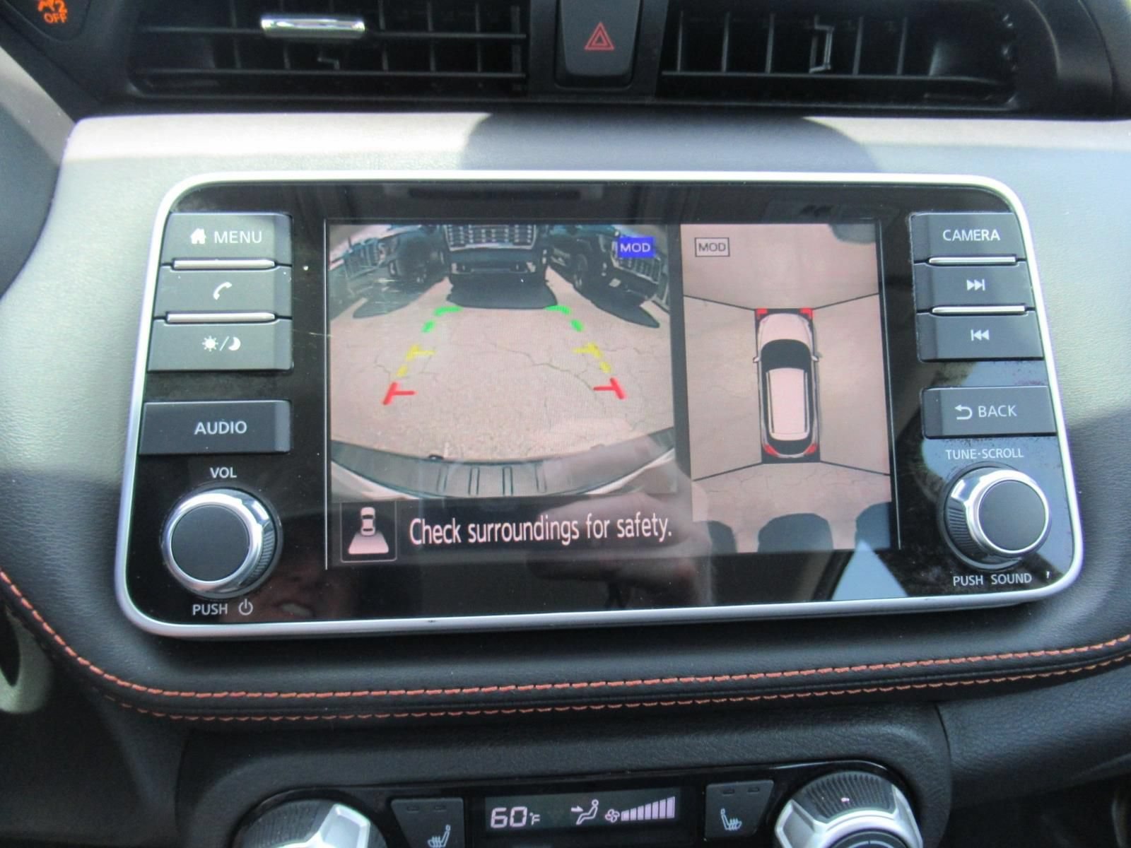 Used 2020 Nissan Kicks SR w/ SR Premium Package FWD image 29