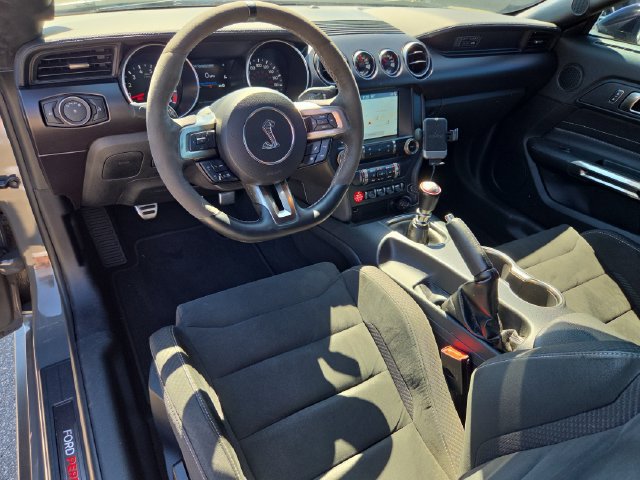 Used 2018 Ford Mustang Shelby GT350 w/ Electronics Package RWD image 25