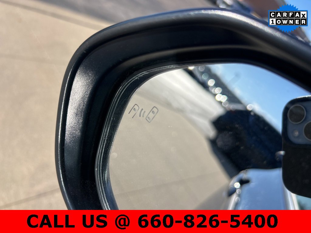 Used 2025 Toyota Camry LE image 8