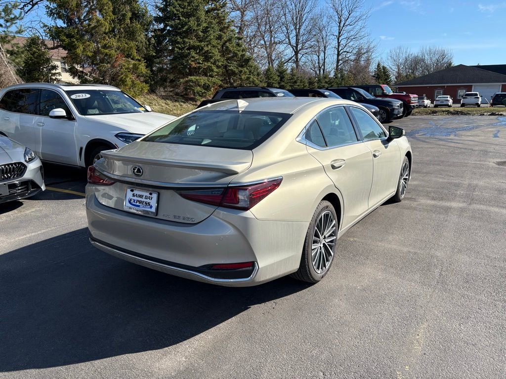 Used 2023 Lexus ES 250 w/ Premium Package image 7
