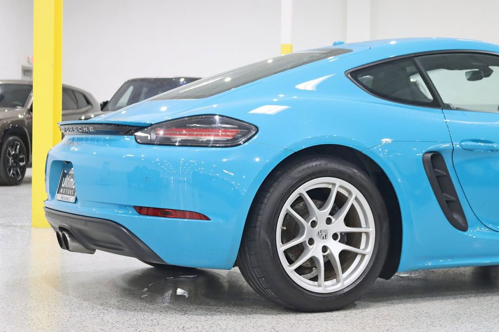 Used 2018 Porsche 718 Cayman RWD image 10