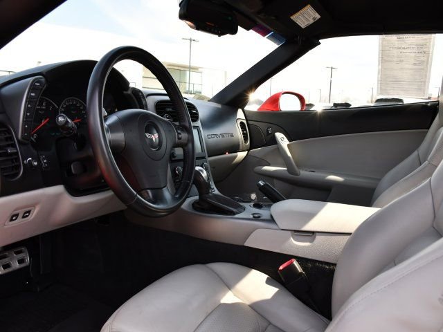Used 2007 Chevrolet Corvette Convertible w/ Preferred Equipment Group image 16