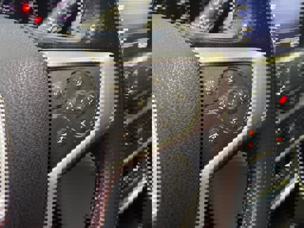 Used 2019 GMC Terrain SLT image 9