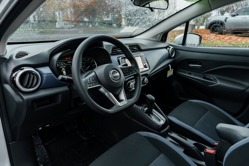 New 2025 Nissan Versa SV w/ Trunk Package image 19