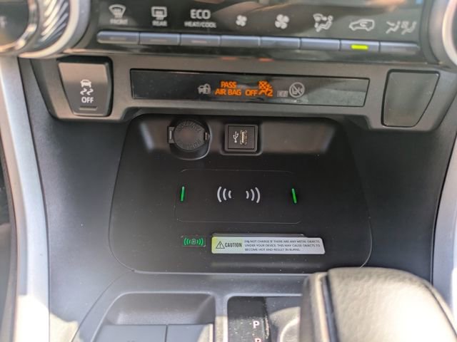 Used 2024 Toyota RAV4 AWD Hybrid image 27