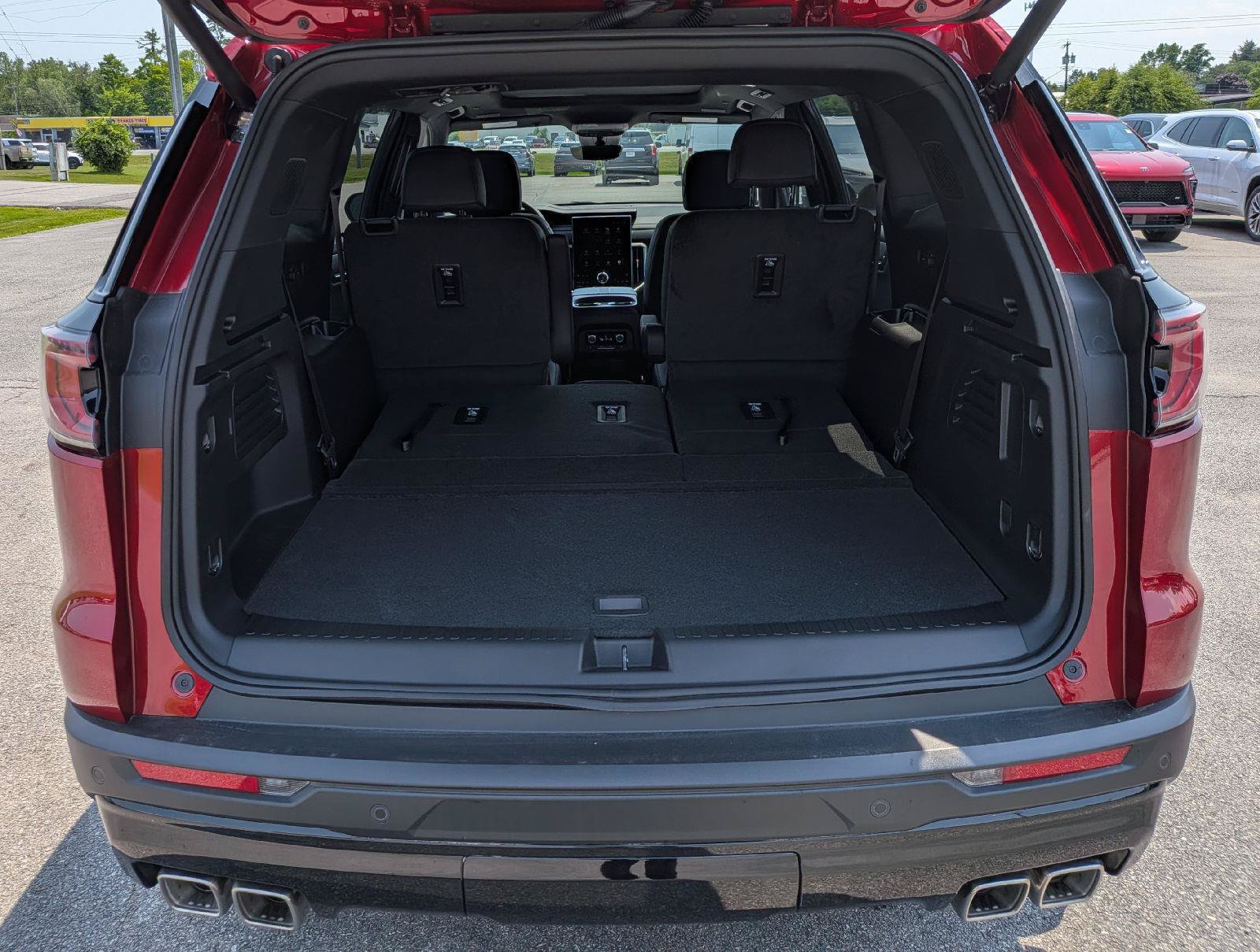 New 2026 GMC Acadia Elevation w/ Black Edition AWD/4WD image 10