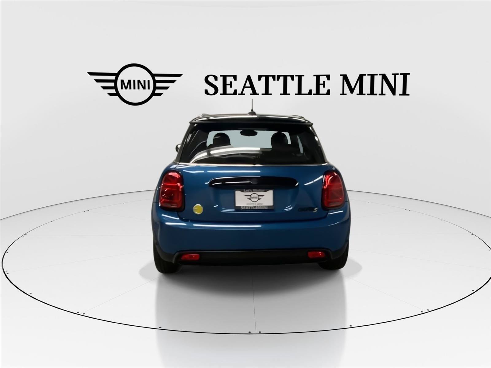 Certified 2024 MINI Cooper SE FWD image 10