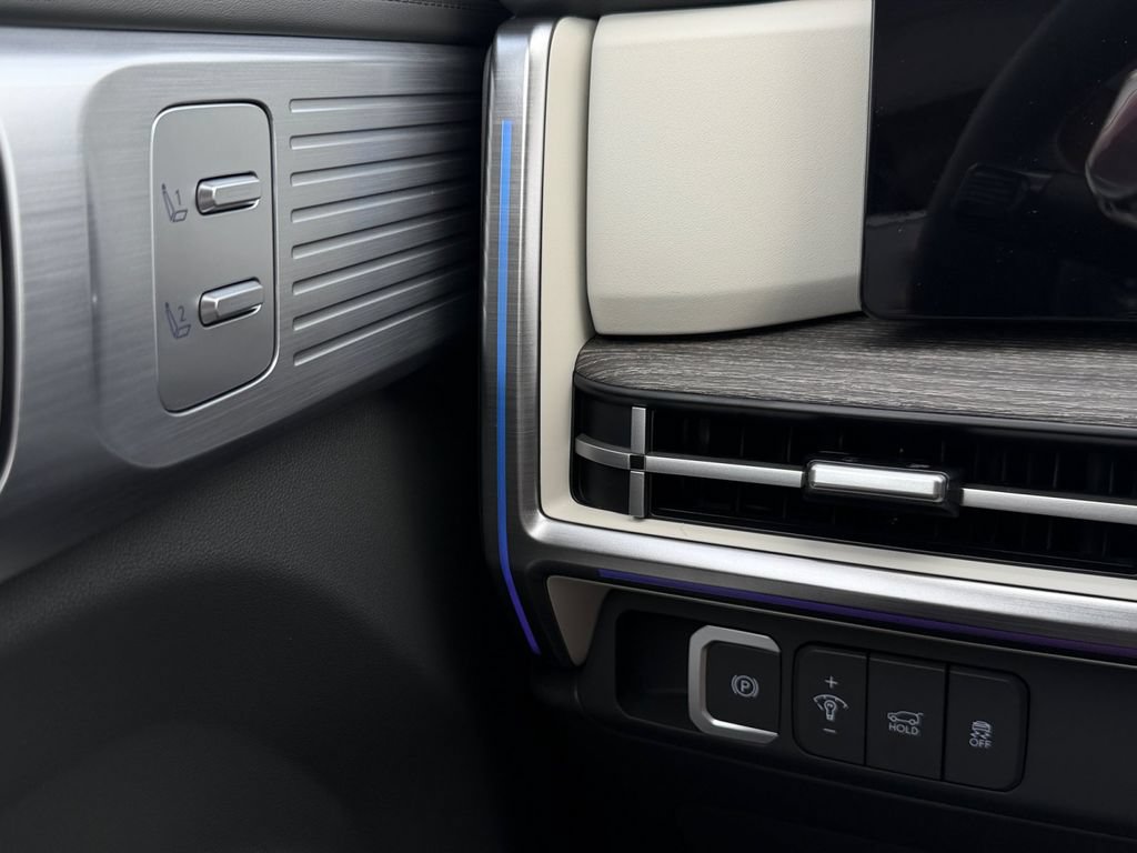 New 2027 Hyundai Santa Fe Calligraphy FWD image 24