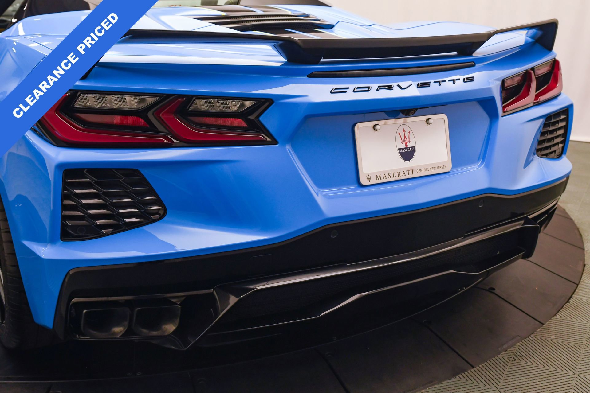 Used 2023 Chevrolet Corvette Stingray Premium Conv w/ Z51 Performance Package image 20