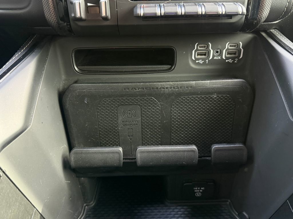 Used 2022 RAM 1500 Limited w/ Cold Weather Group AWD/4WD image 28