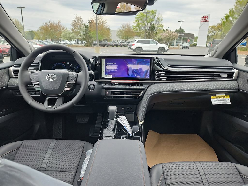 New 2026 Toyota Camry Hybrid AWD/4WD image 7