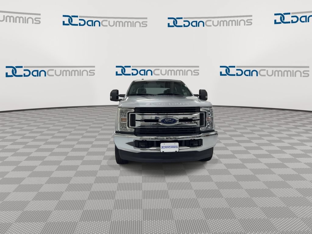 Used 2017 Ford F250 XLT AWD/4WD image 3