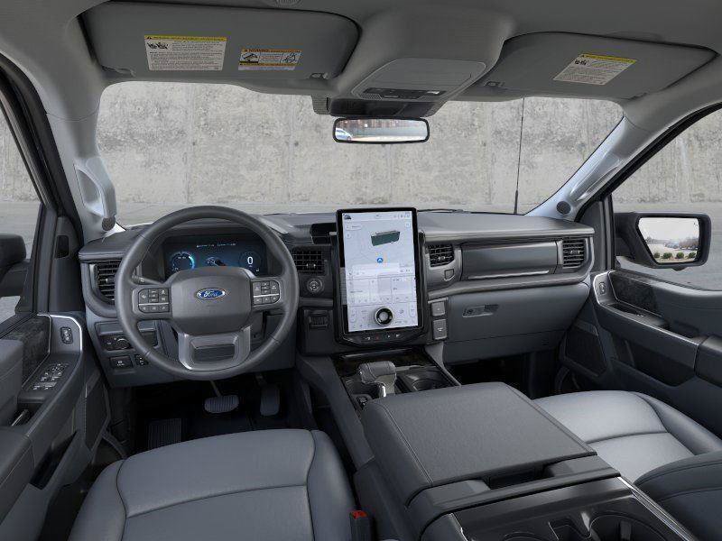 New 2025 Ford F150 Lightning Flash AWD/4WD image 9