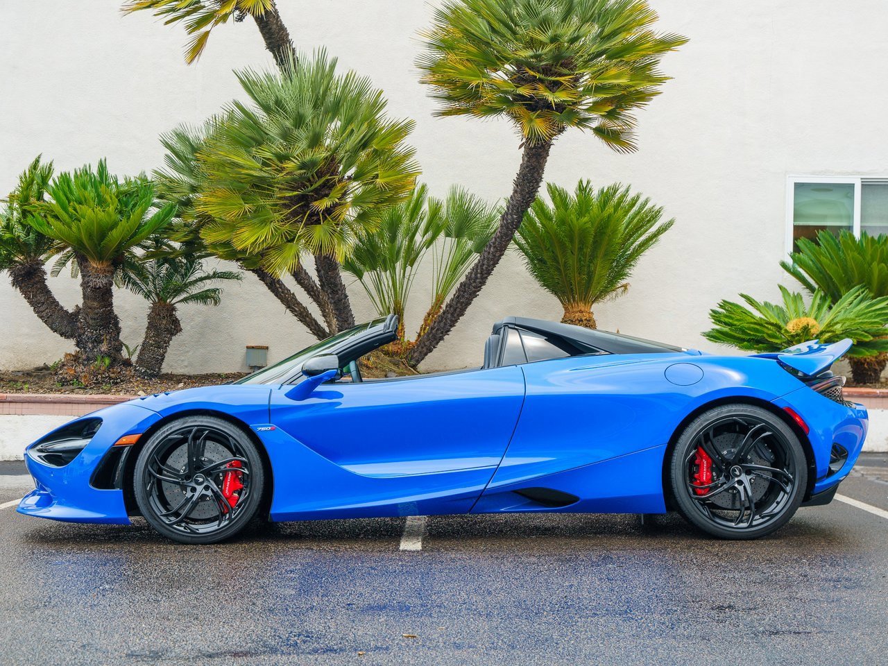 Used 2024 McLaren 750S Spider image 26