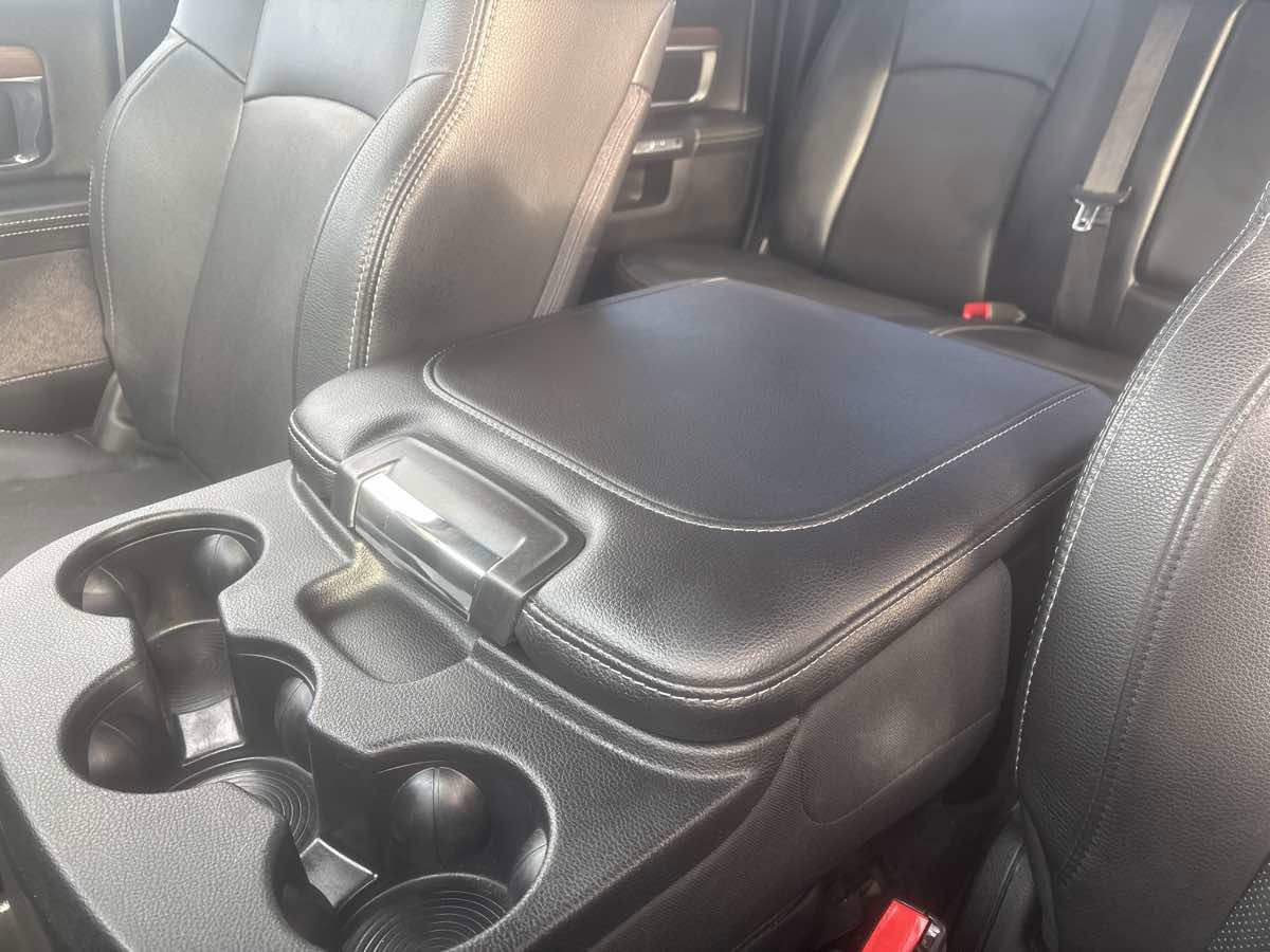 Used 2017 RAM 1500 Laramie w/ Convenience Group image 20