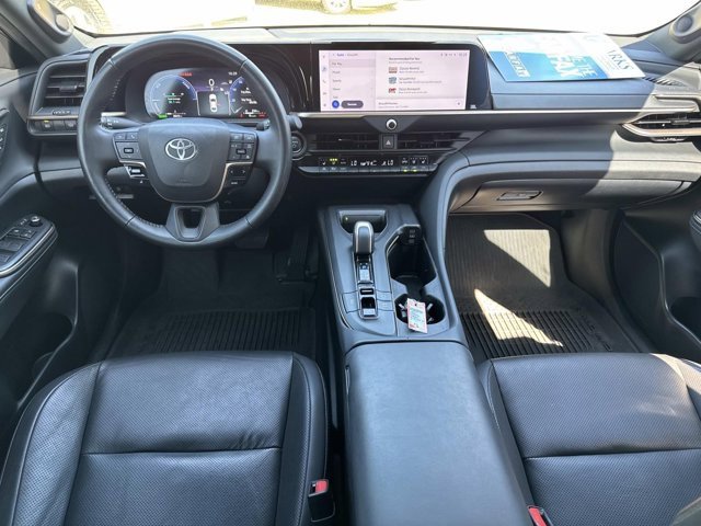 Certified 2023 Toyota Crown Limited image 22