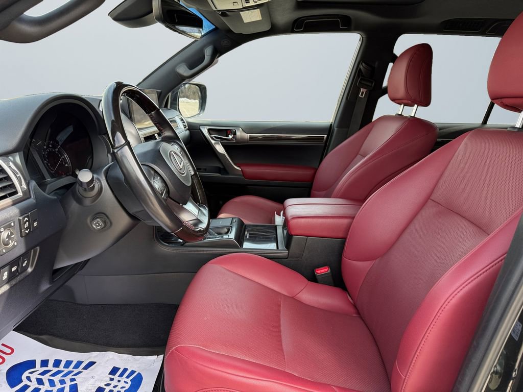 Used 2023 Lexus GX 460 Premium w/ Premium Package image 9
