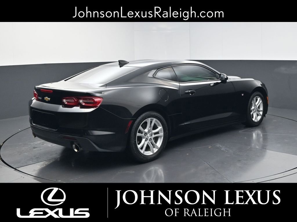 Used 2022 Chevrolet Camaro LS image 9