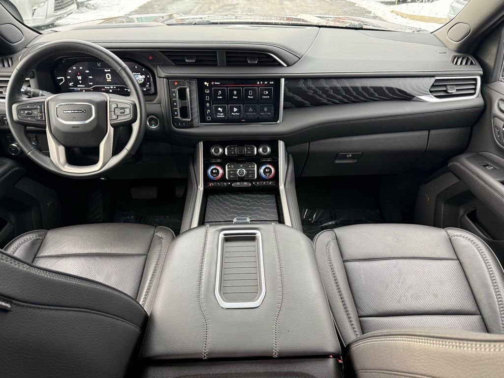 Used 2023 GMC Yukon Denali image 14