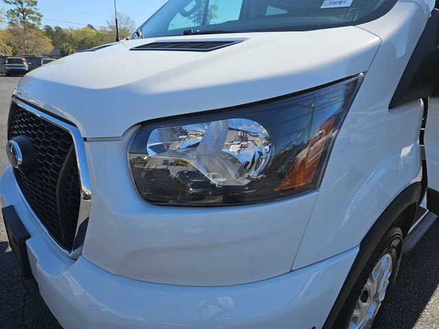 Used 2024 Ford Transit 350 XLT image 34