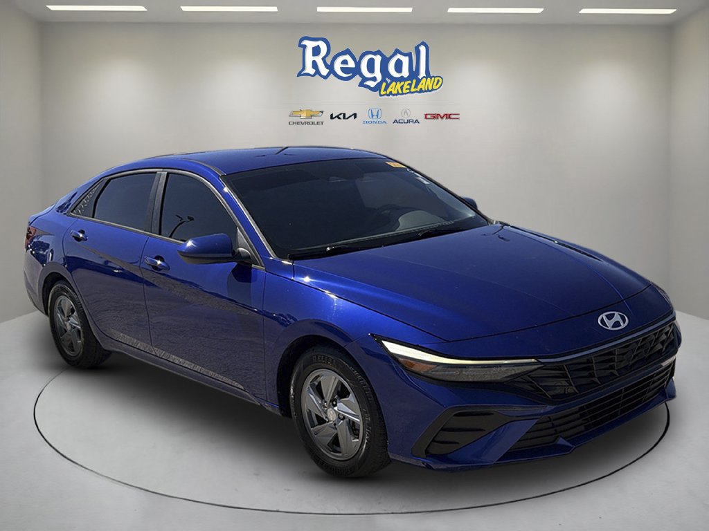 Used 2024 Hyundai Elantra SE