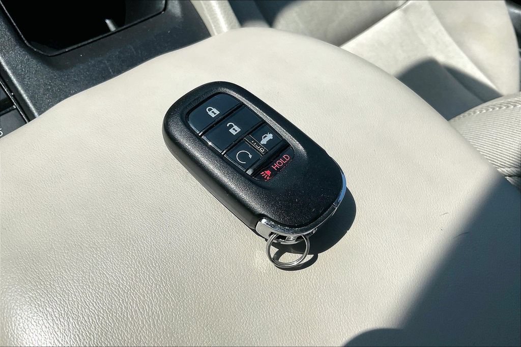Certified 2024 Honda Accord EX image 31
