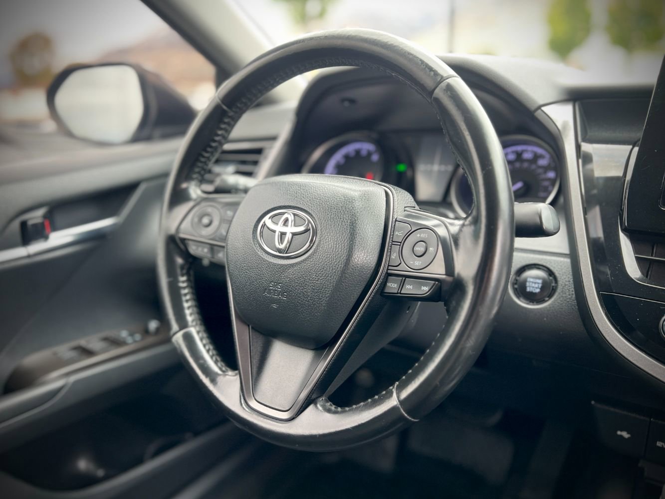 Used 2021 Toyota Camry SE image 11