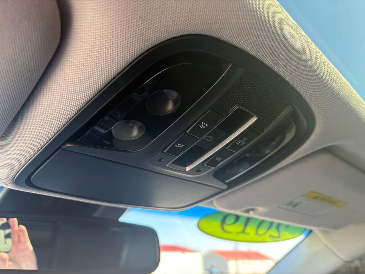 Used 2019 Kia Sorento SX w/ SX Touring Package image 29