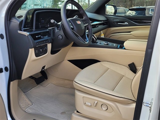 New 2024 Cadillac Escalade ESV Premium Luxury w/ Performance Package image 9