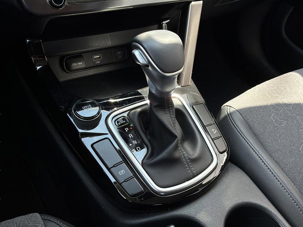 Used 2024 Kia Seltos S FWD image 23