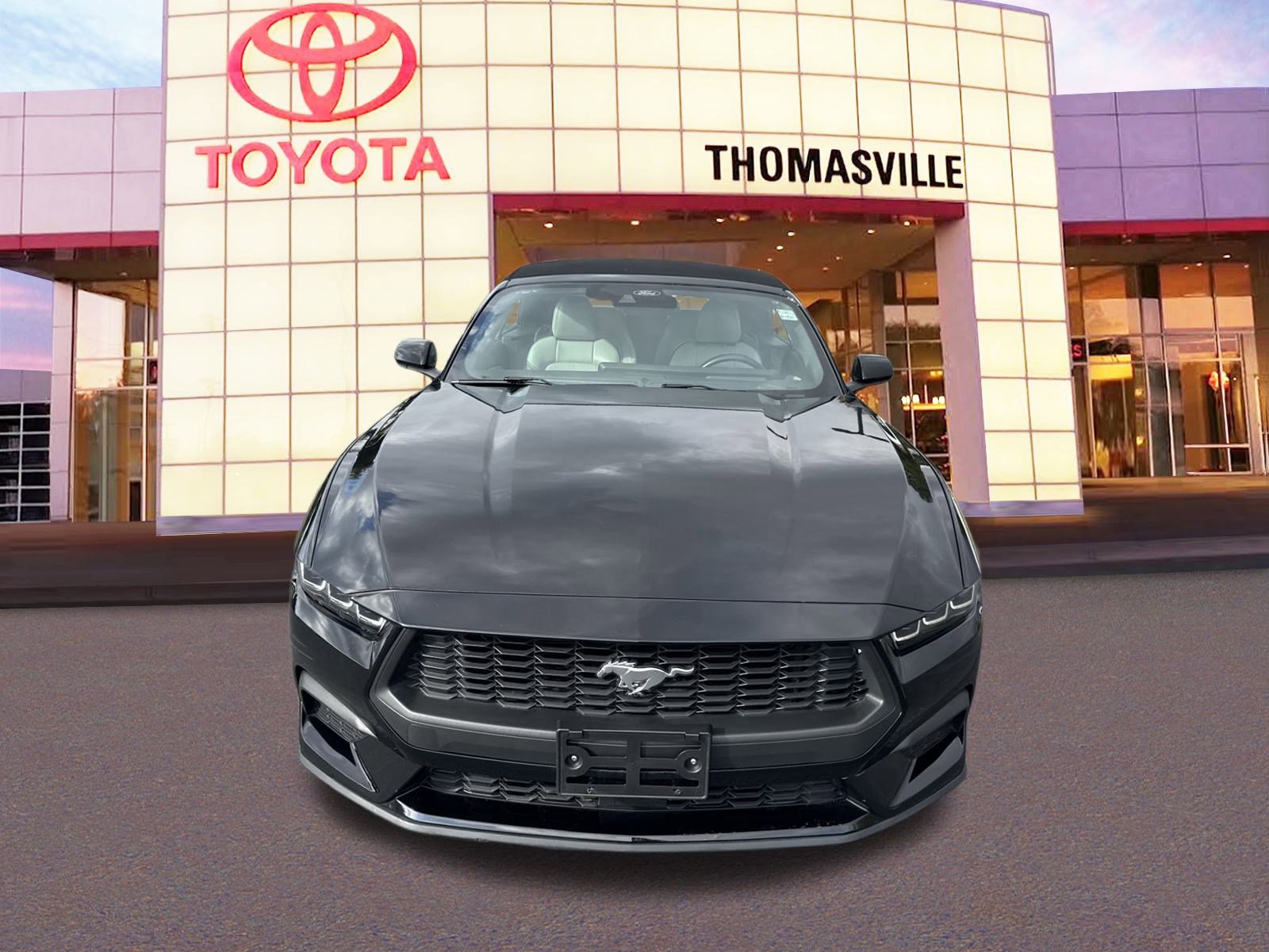 Used 2024 Ford Mustang Premium image 2