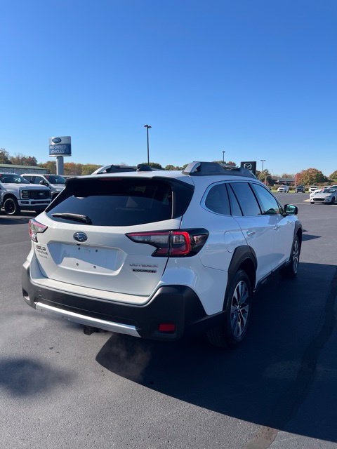 Used 2024 Subaru Outback Touring XT AWD/4WD image 5