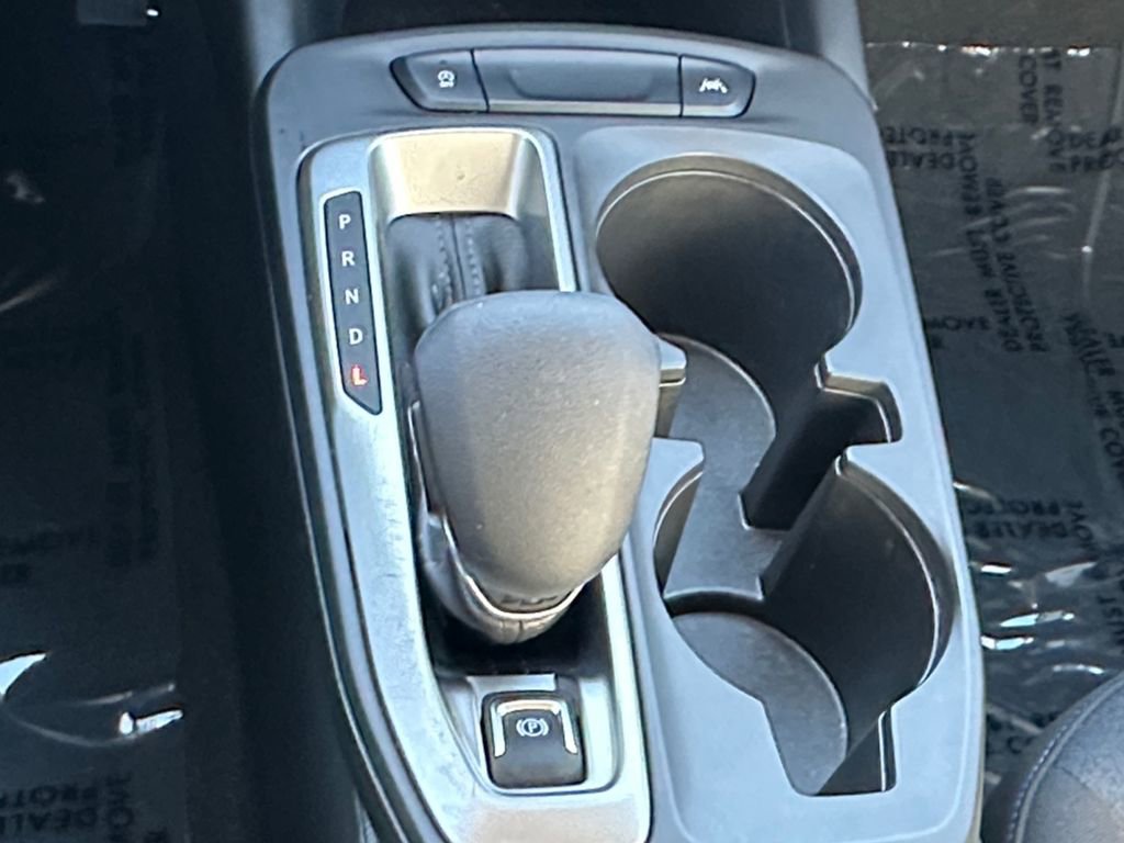 Used 2025 Chevrolet Trax LS image 17