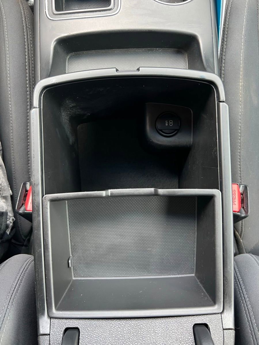 Used 2016 Kia Sorento LX image 37