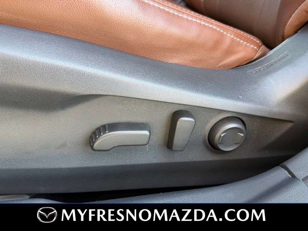 Used 2021 Subaru Outback Touring AWD/4WD image 36