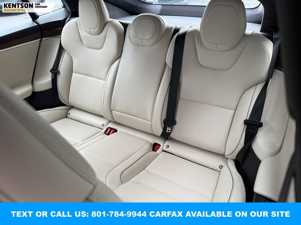 Used 2021 Tesla Model S Plaid image 32