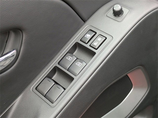 New 2026 Nissan Frontier SV image 12