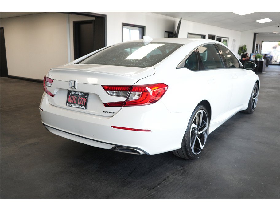 Used 2018 Honda Accord Sport image 7