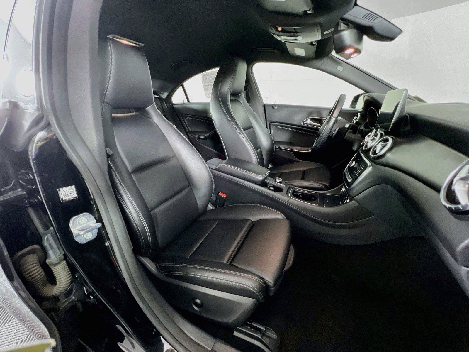 Used 2019 Mercedes-Benz CLA 250 4MATIC image 28