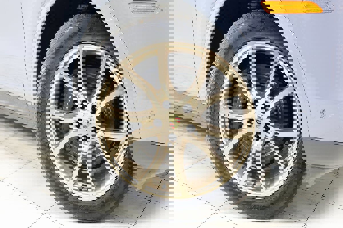 Used 2024 Porsche Cayenne Coupe image 14