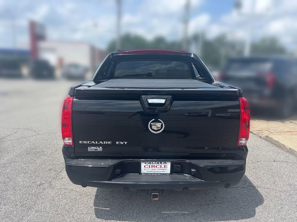 Used 2007 Cadillac Escalade EXT w/ Information Package AWD/4WD image 6