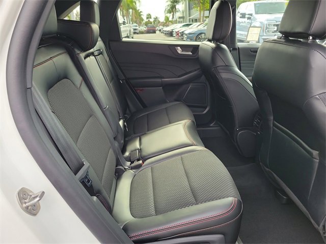 Used 2025 Ford Escape ST-Line w/ Equipment Group 301A image 19
