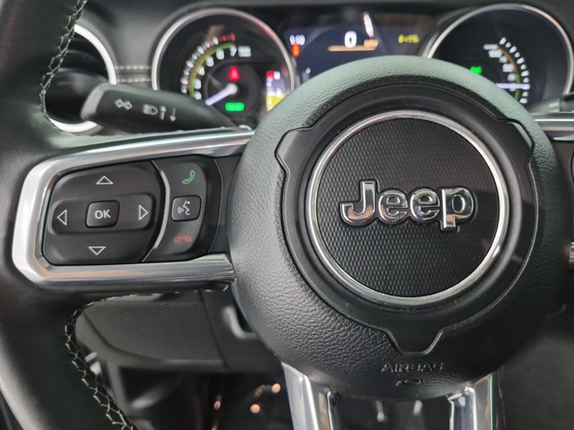 Used 2022 Jeep Wrangler Unlimited Rubicon 4xe w/ Dual Top Group AWD/4WD image 30