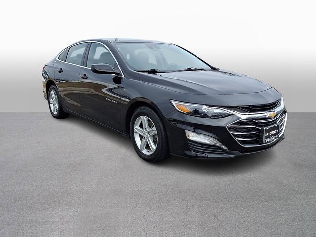 Used 2024 Chevrolet Malibu LT image 3