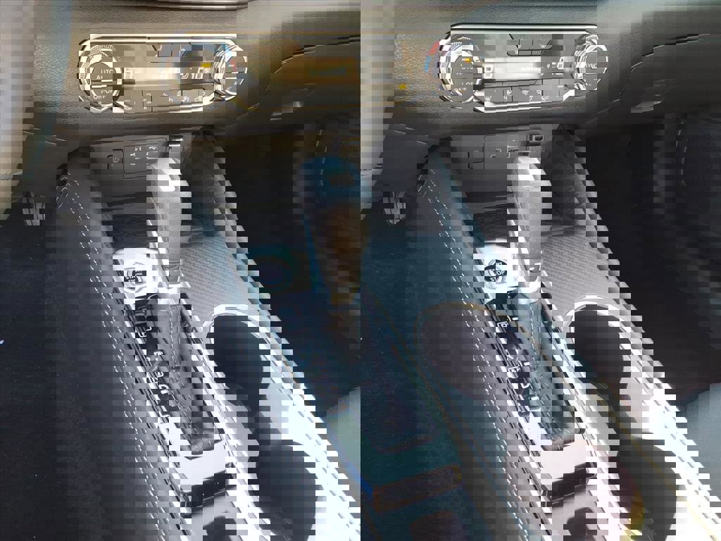 New 2025 Nissan Altima 2.5 SV w/ SV Premium Package image 10