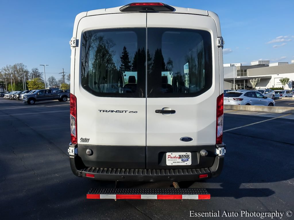 Used 2019 Ford Transit 250 148 Medium Roof RWD image 6